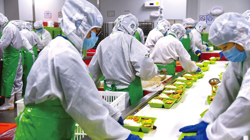 裱花甜品对奶油的要求较高，主要表现在以下几个方面：