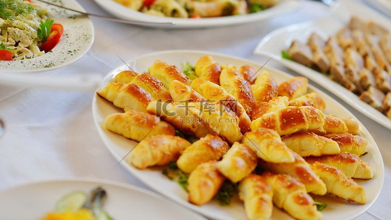 曲奇饼干好不好吃，关键看原料和工艺