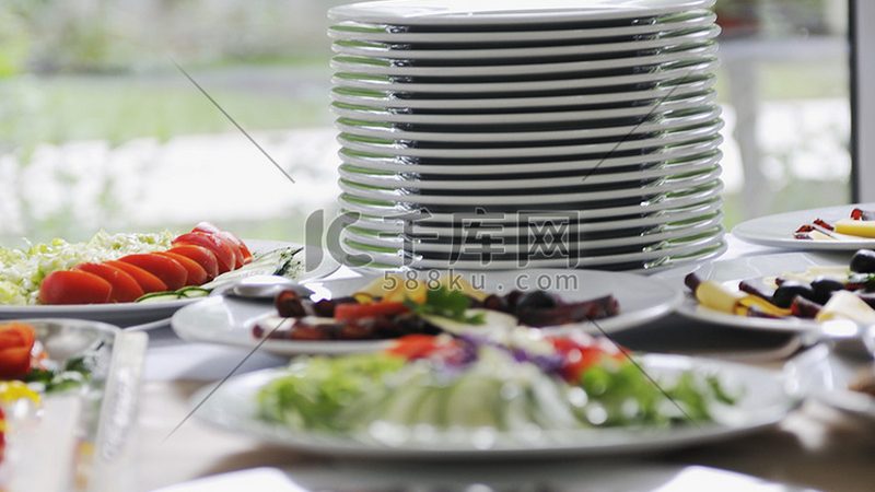 小家庭速冻食品储存量建议